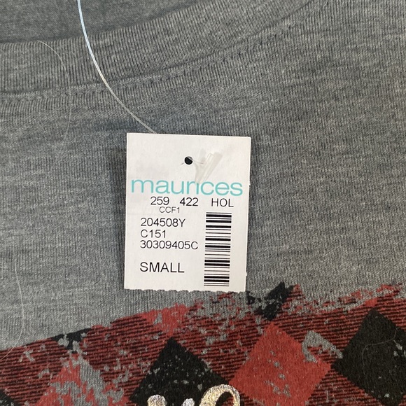 Women’s new with tags Maurices holiday graphic tee size small - Picture 3 of 3